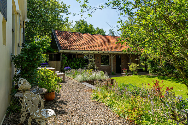 Photo 53 of Tsjerkeleane 1