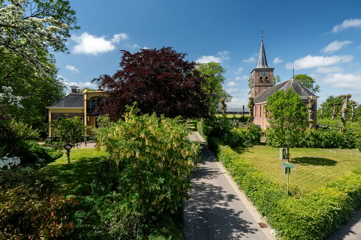 Photo 60 of Tsjerkeleane 1