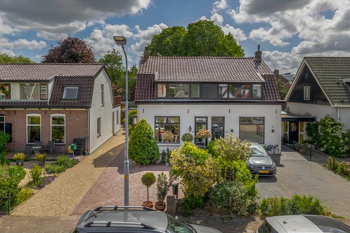 Foto 2 van Badhoevelaan 30