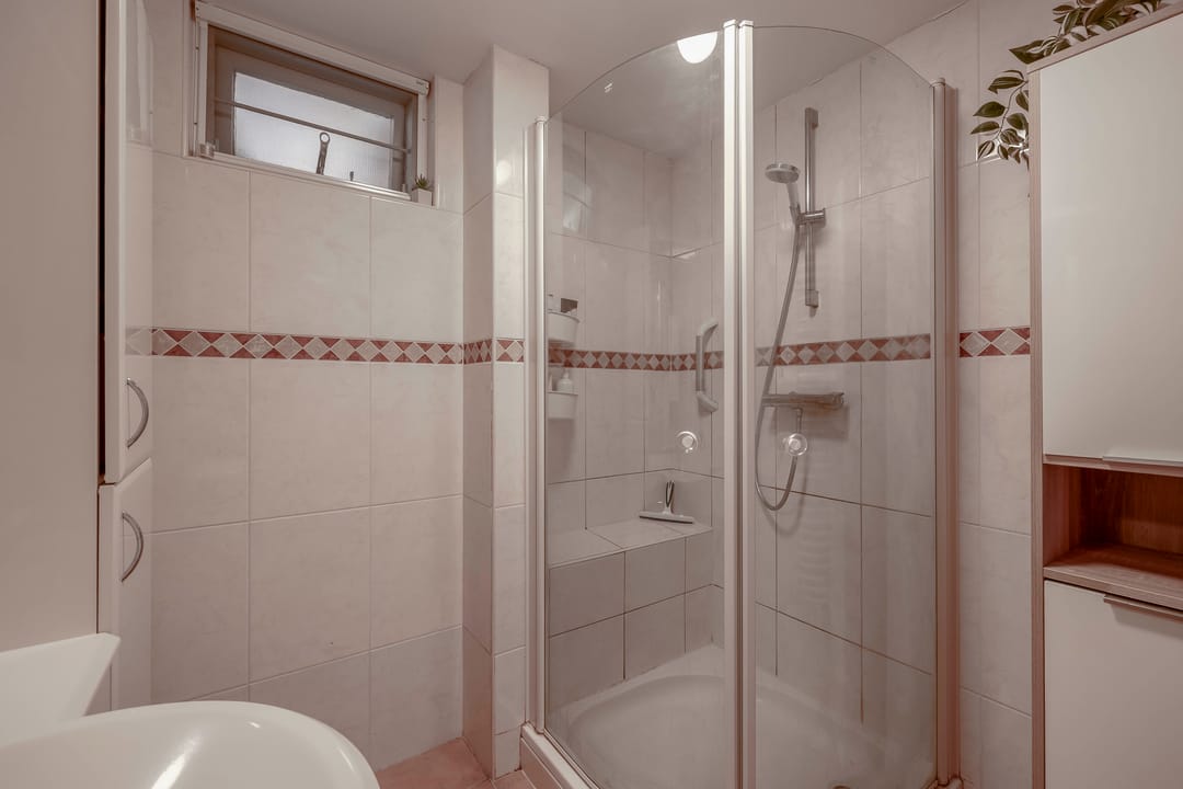 Photo 17 of Badhoevelaan 30
