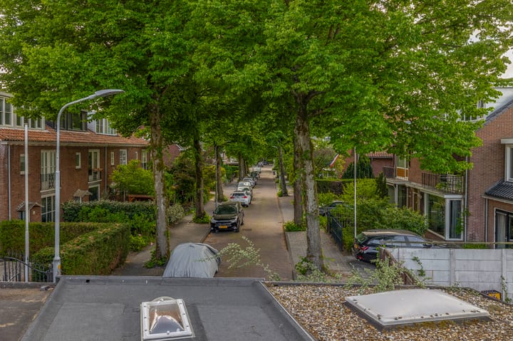 Foto 30 van Badhoevelaan 30