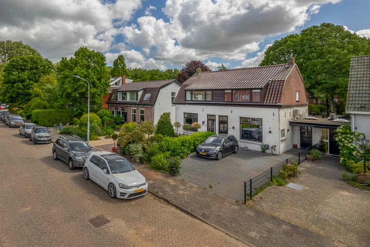 Foto 39 van Badhoevelaan 30