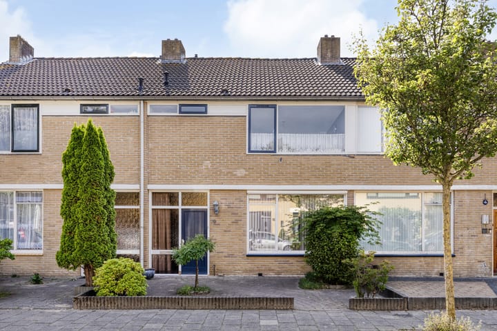 Foto 1 van van Randerodestraat 79