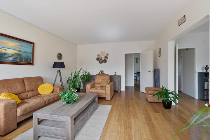 Photo 13 of Dotterlei 741