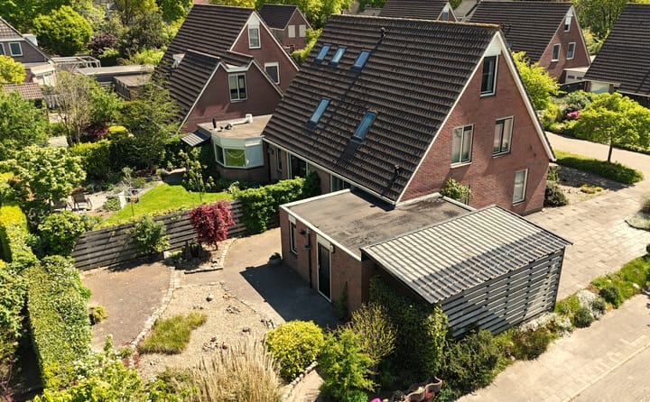 Photo 36 of Leeuweriklaan 2