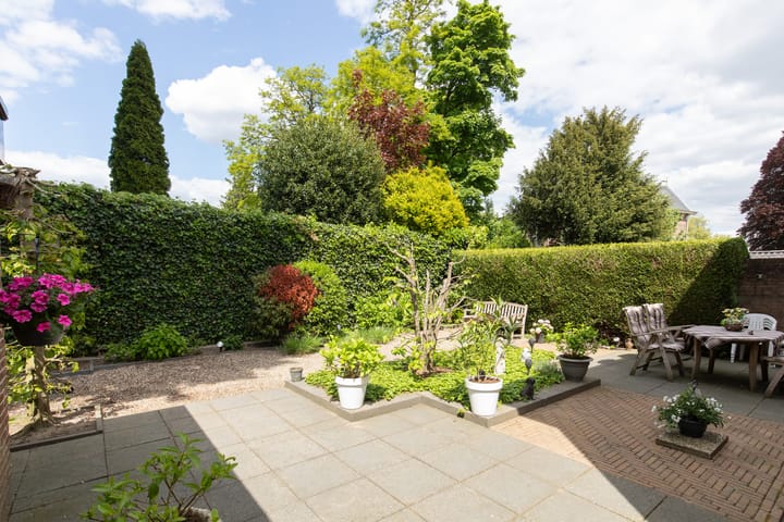 Foto 48 van Overbeeksingel 4