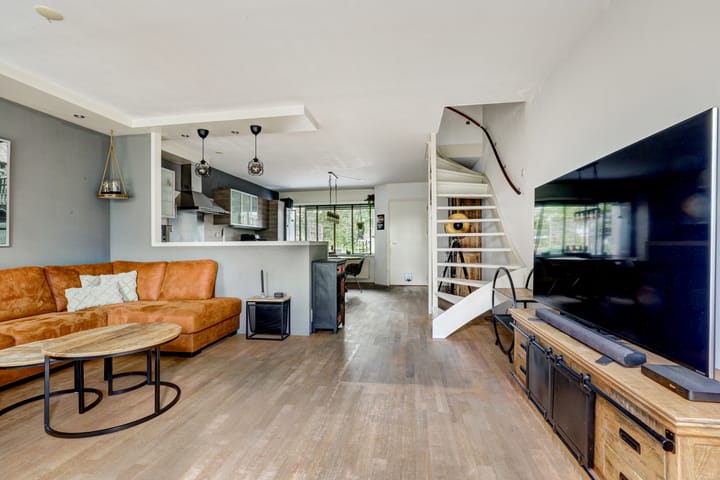 Foto 8 van van Mieroplaan 33