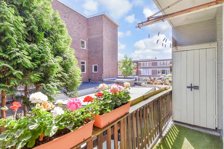 Photo 32 of Valkenboskade 621