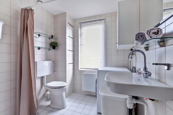 Photo 15 of Zeearend 24