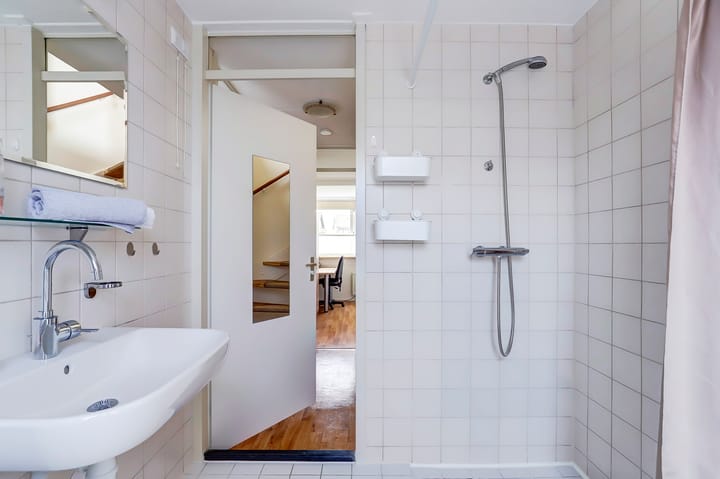 Photo 16 of Zeearend 24