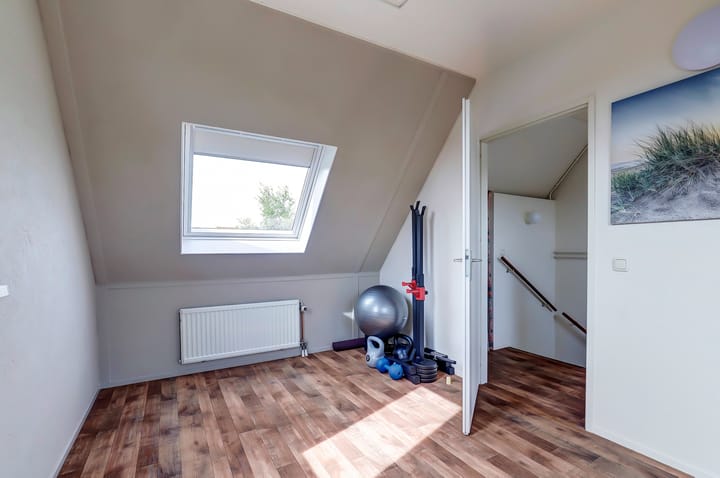 Photo 17 of Zeearend 24