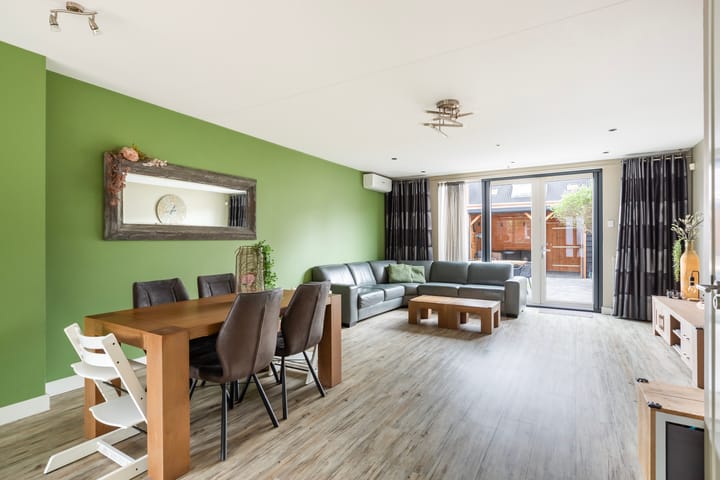 Foto 10 van Furie 21