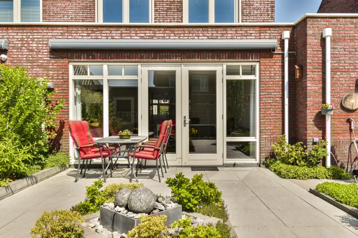 Photo 35 of Koetsierstuin 17