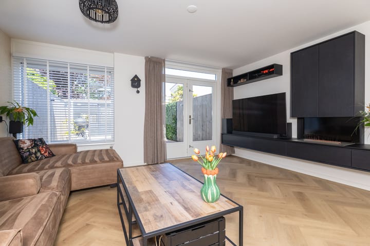 Foto 6 van Cézannehof 74