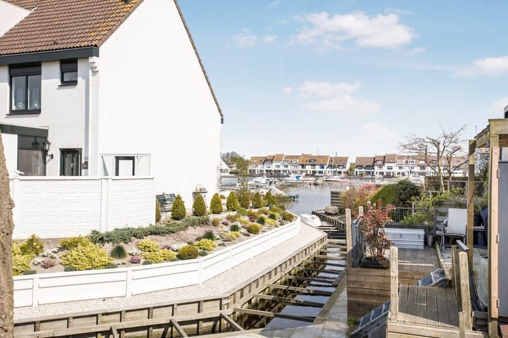 Foto 24 van Orion 19