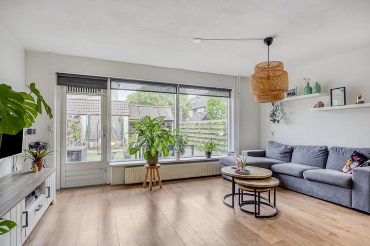 Photo 2 of Lisdoddepad 1