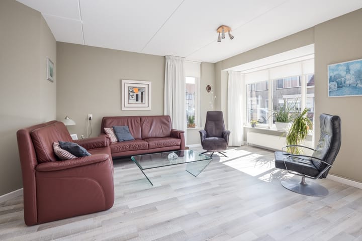 Foto 9 van Middenweg 123