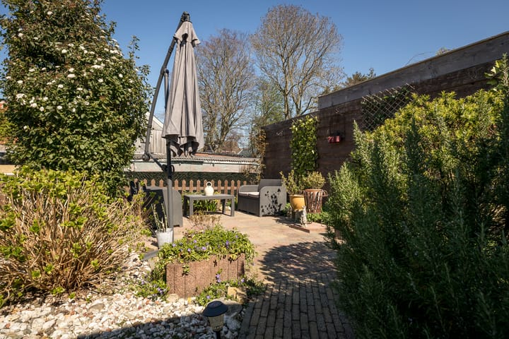 Foto 30 van Middenweg 123