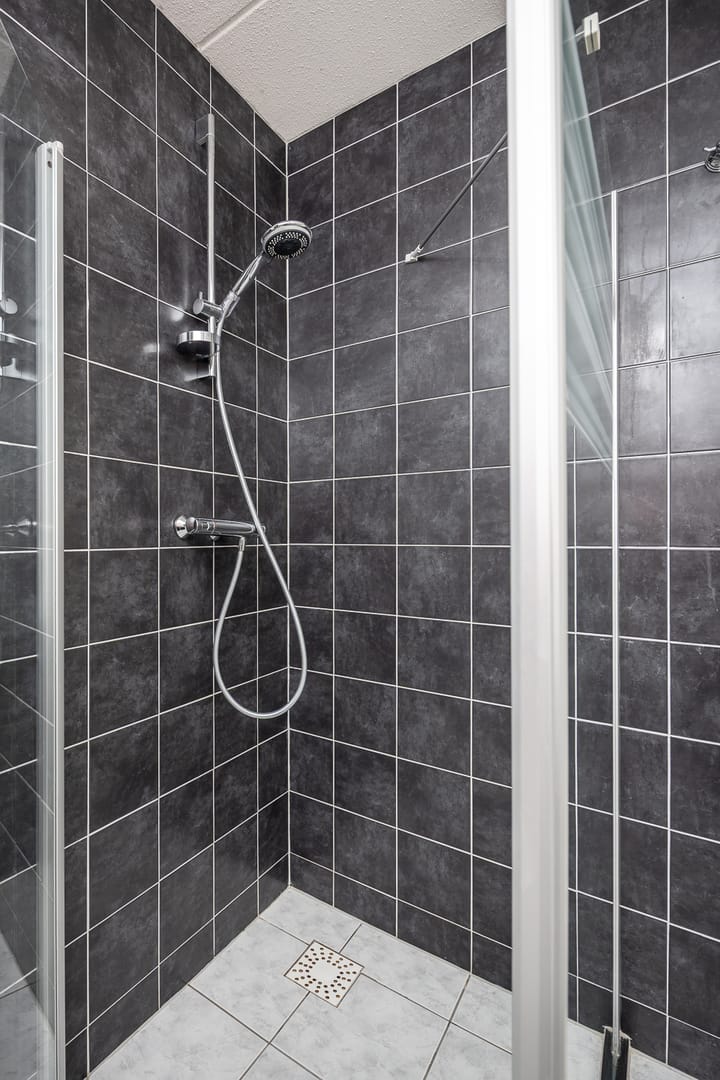 Foto 49 van Middenweg 123