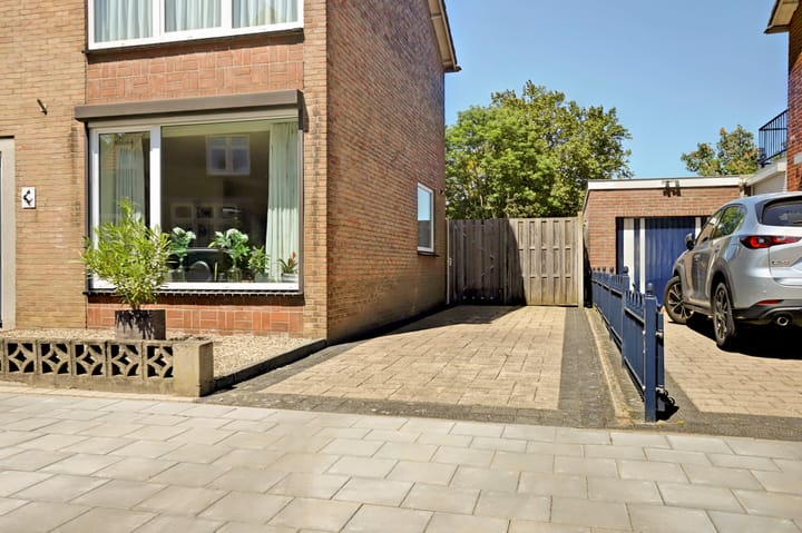 Foto 6 van van Lyndenstraat 7