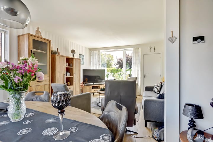 Foto 9 van van Lyndenstraat 7