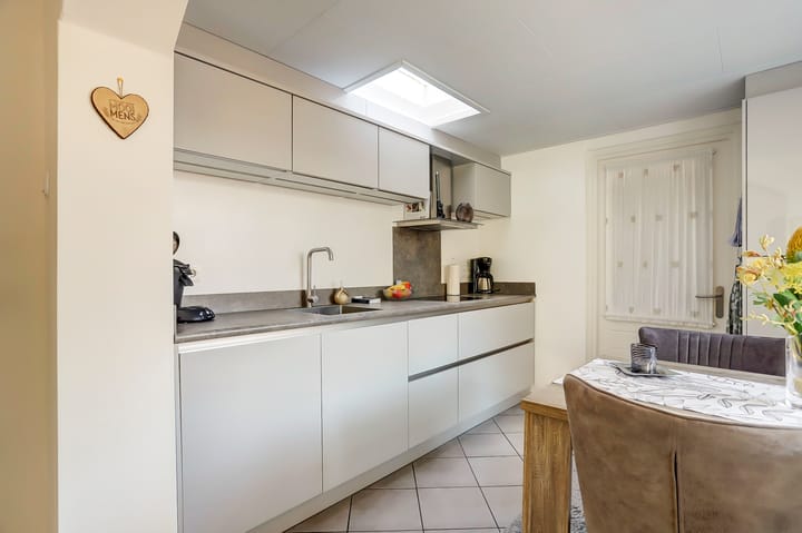 Foto 12 van van Lyndenstraat 7