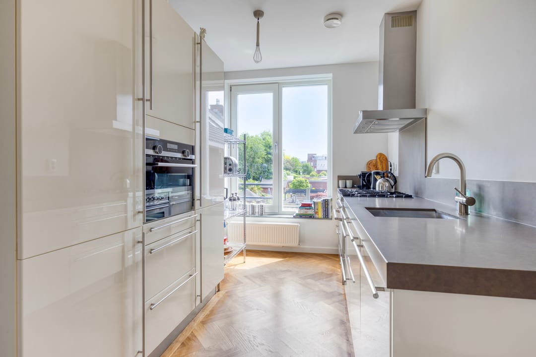 Foto 13 van Admiraal de Ruyterlaan 14-F