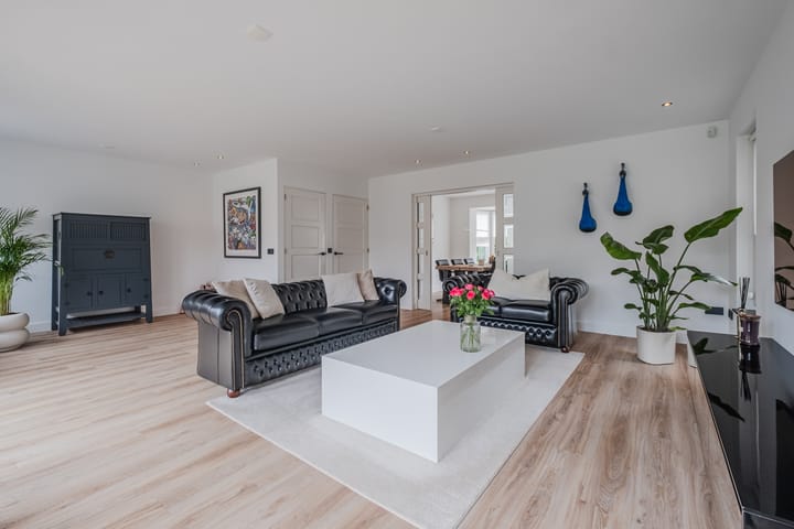 Foto 3 van Weegbree 62