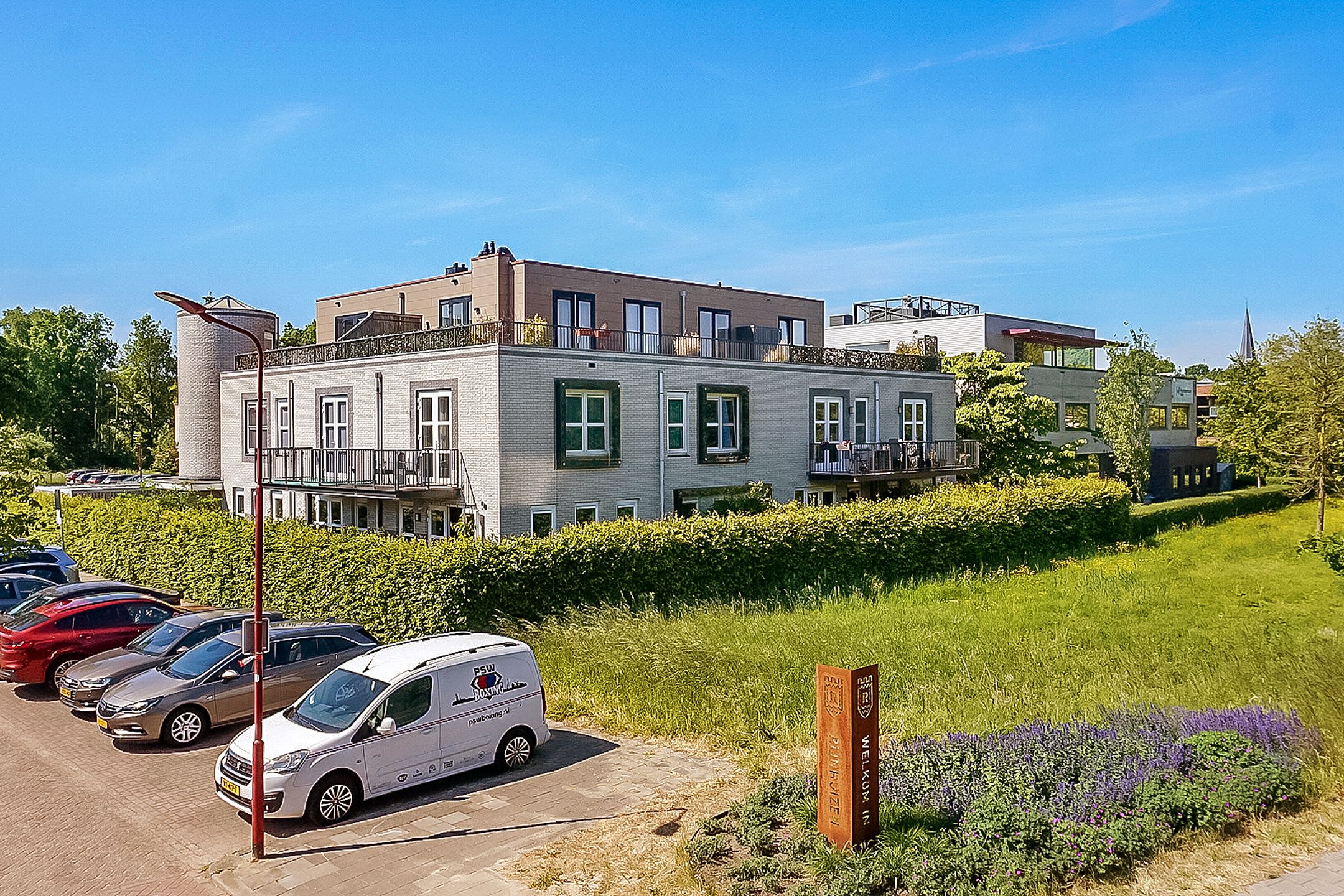 Foto 33 van Newtonbaan 11