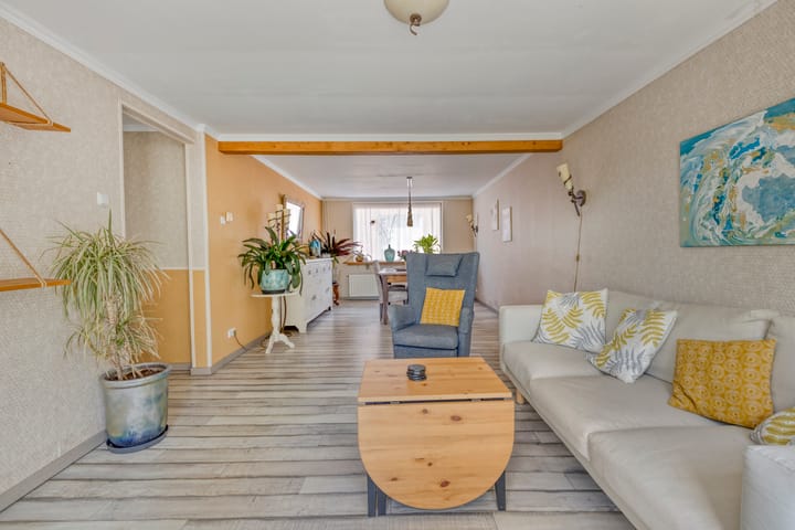 Foto 9 van Hovendsestraat 9