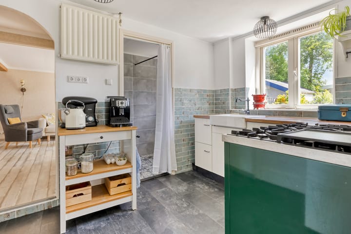 Foto 15 van Hovendsestraat 9