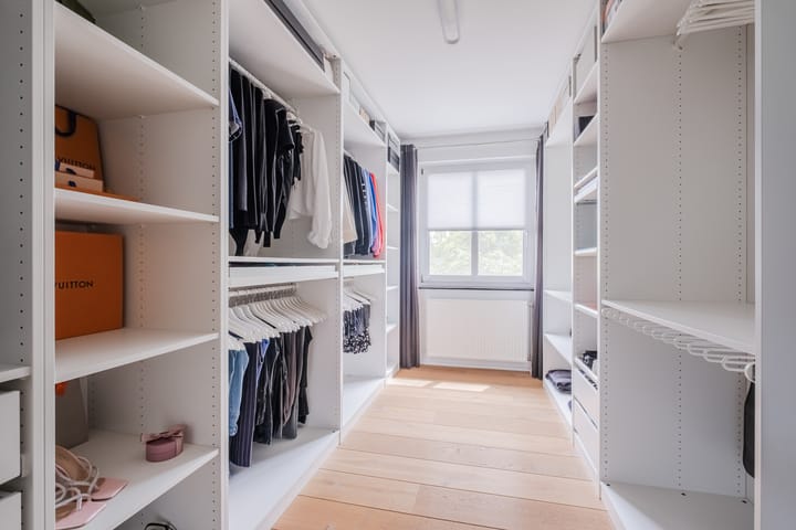 Foto 20 van Weegbree 62