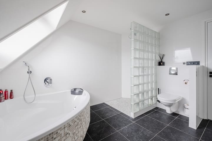 Foto 22 van Weegbree 62