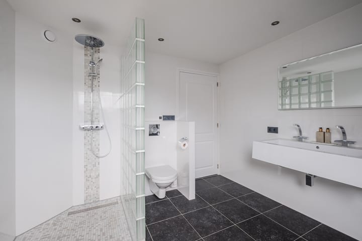 Foto 23 van Weegbree 62