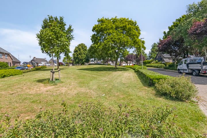 Foto 33 van Hovendsestraat 9