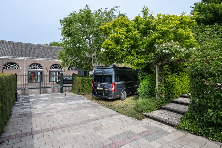 Foto 10 van Opzoomerlaan 116