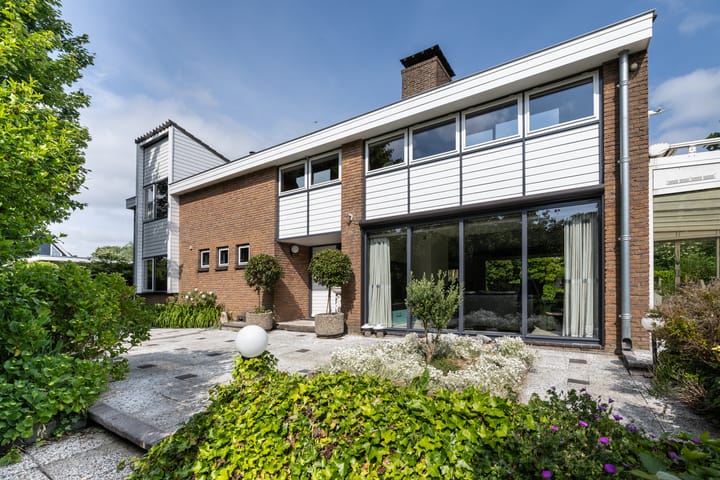 Foto 12 van Opzoomerlaan 116