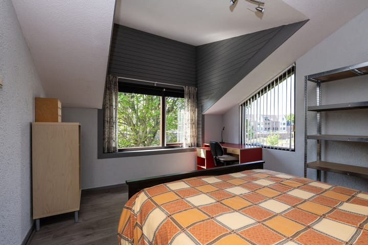 Foto 50 van Opzoomerlaan 116