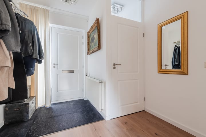 Foto 5 van Brederowende 9