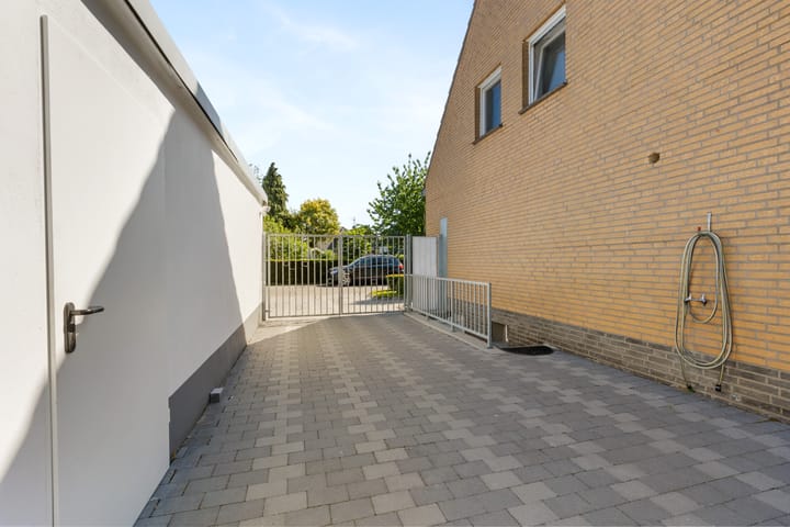 Foto 39 van Hans-Böckler-Straße 3