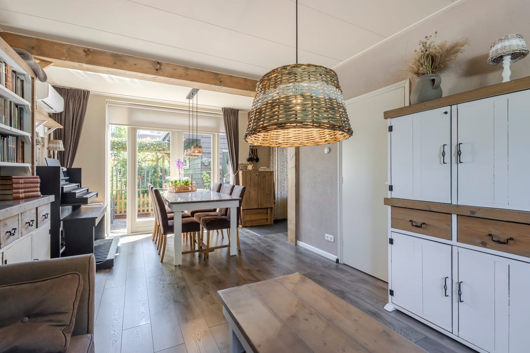 Photo 7 of Groen van Prinstererstraat 6