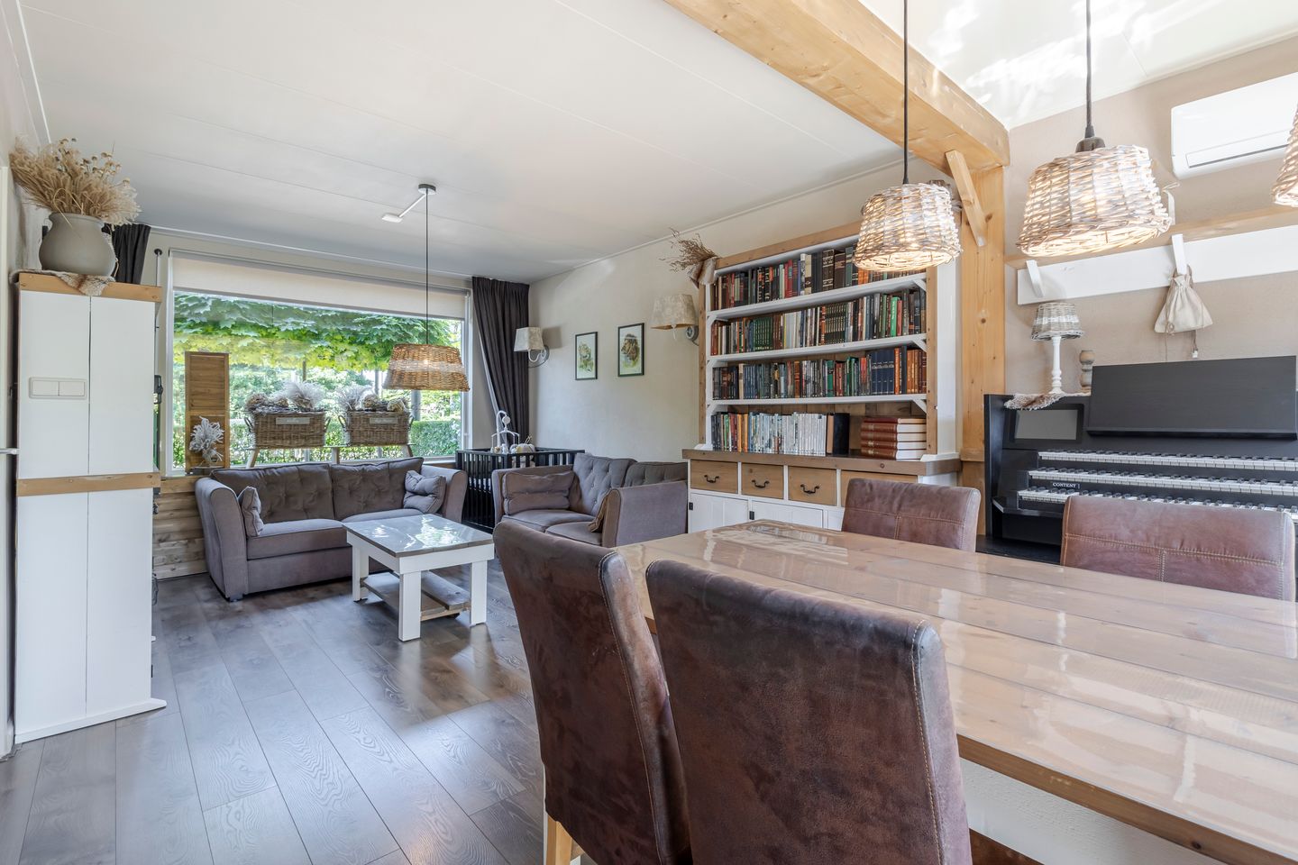 Photo 10 of Groen van Prinstererstraat 6