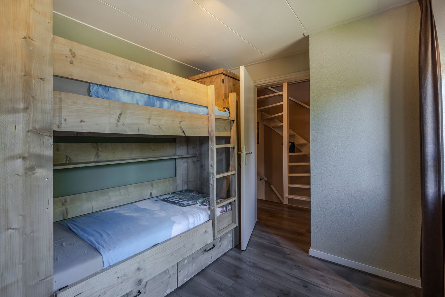 Photo 19 of Groen van Prinstererstraat 6