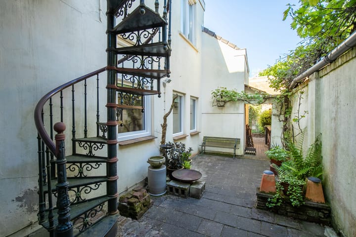 Foto 2 van Benzenraderweg 20