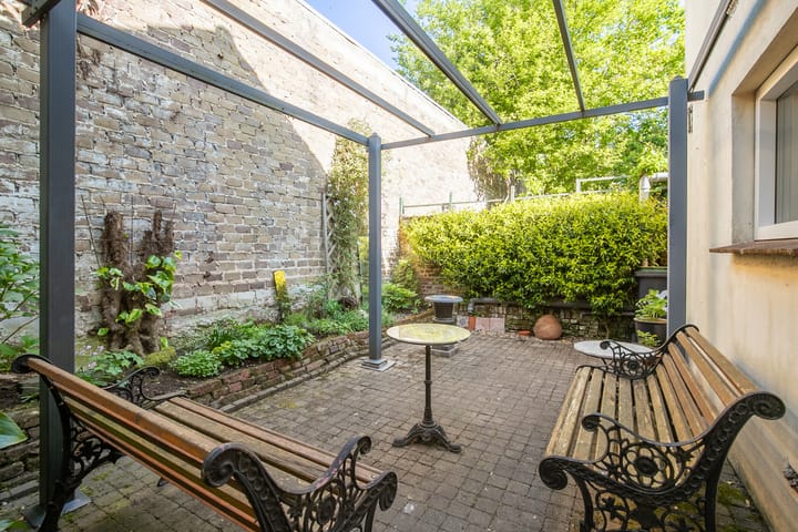 Foto 5 van Benzenraderweg 20