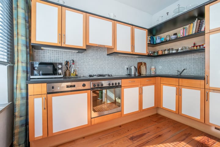 Foto 11 van Benzenraderweg 20