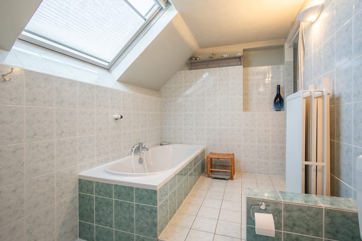 Foto 21 van Benzenraderweg 20