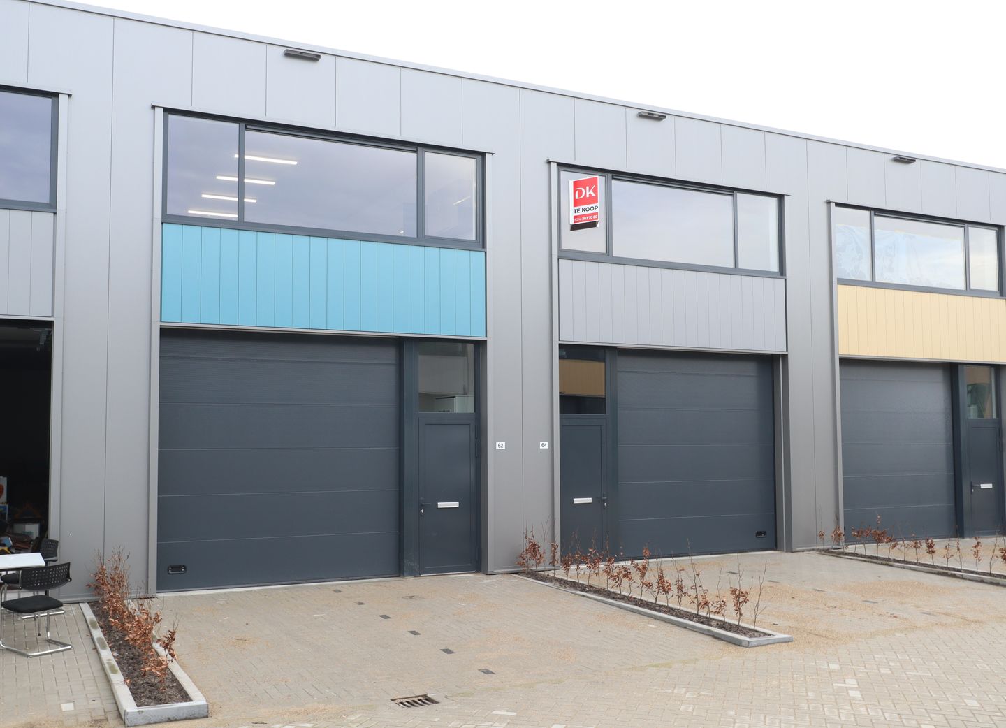 View photo 1 of Newtonstraat 62