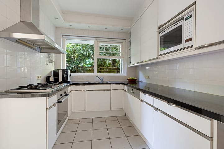 Foto 15 van Lindenlaan 1