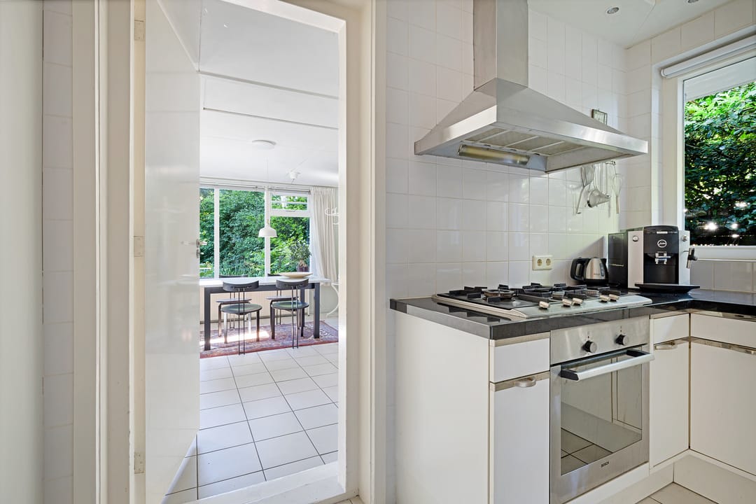 Foto 16 van Lindenlaan 1